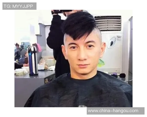 中国足球的搞笑瞬间与奇葩事件盘点，笑看绿茵场上的荒诞故事